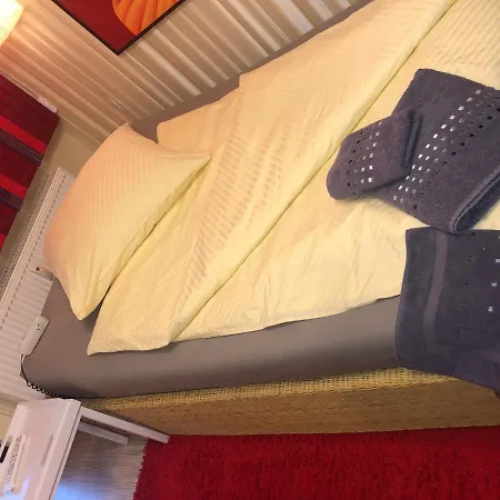 Nichtraucher-zimmer Mit Dusche/wc Frühstückspension *